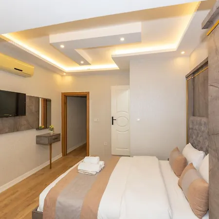 Birand Aparthotel *